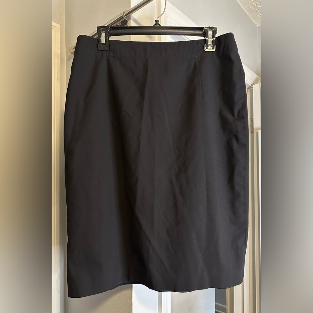 Banana Republic Pencil skirt